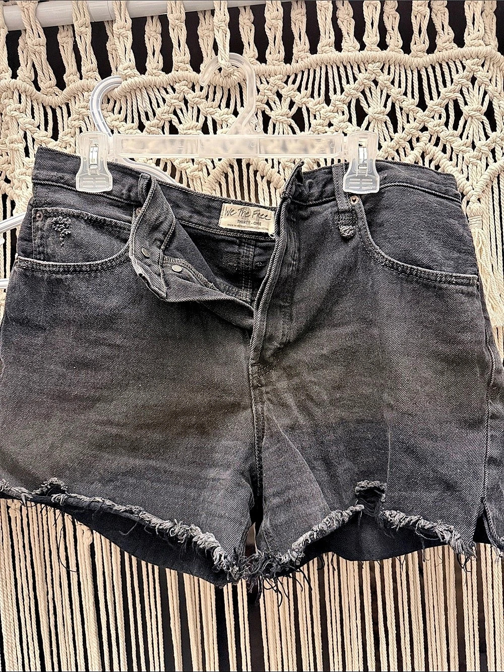 We The Free Women's Distressed Jean Shorts in Gray